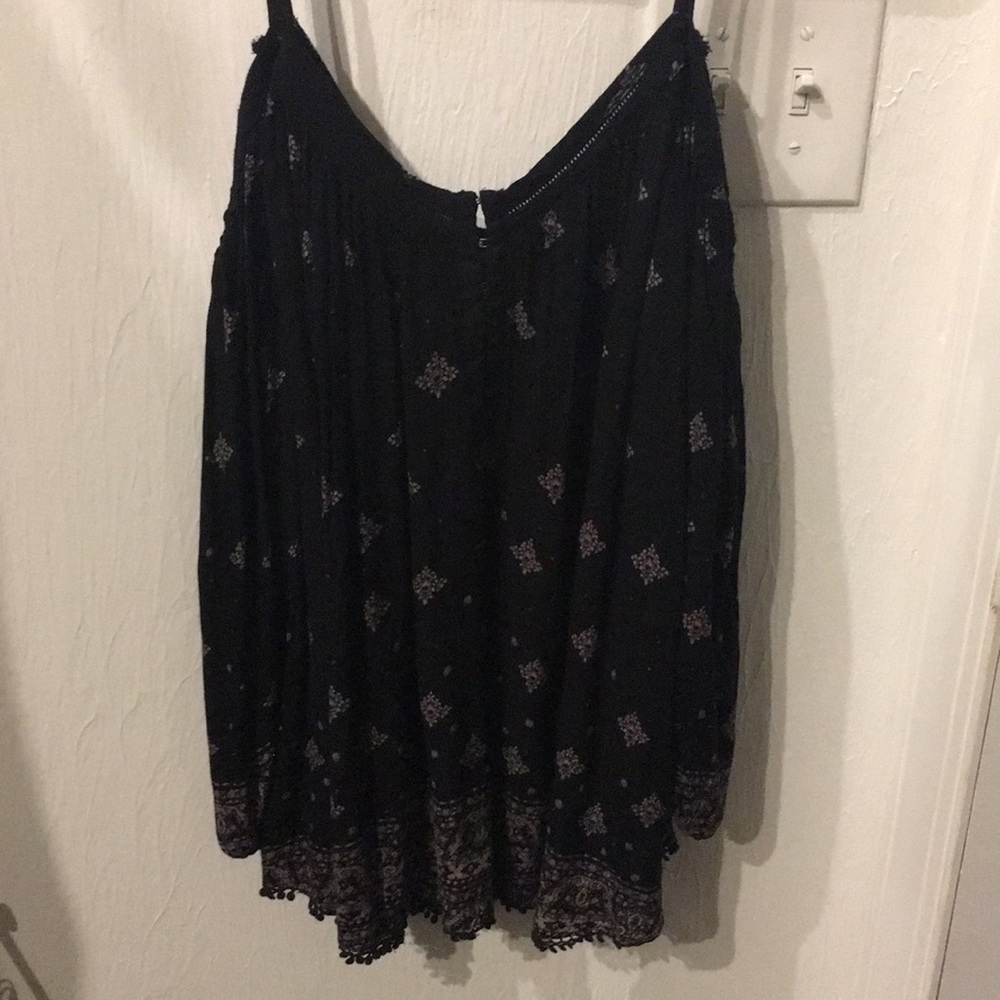 Cold shoulder urban outfitters top